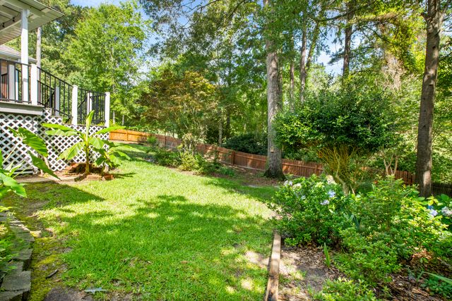 51 St Andrews, Hattiesburg, MS 39401