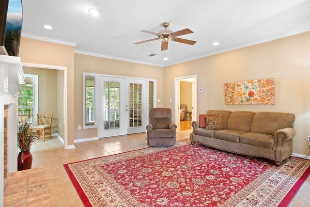 51 St Andrews, Hattiesburg, MS 39401