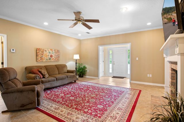 51 St Andrews, Hattiesburg, MS 39401
