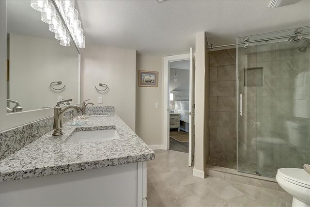 800 Sandcastle Dr 120, Port Aransas, TX 78373