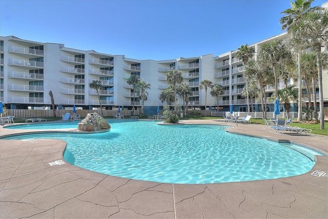 800 Sandcastle Dr 120, Port Aransas, TX 78373