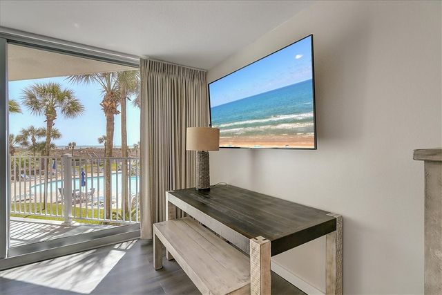 800 Sandcastle Dr 120, Port Aransas, TX 78373
