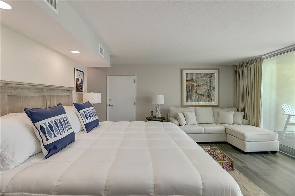 800 Sandcastle Dr 120, Port Aransas, TX 78373 — photo 3