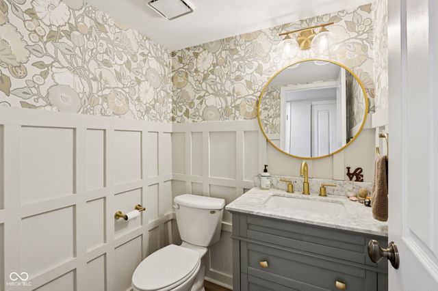 11023 Eaton Court, Fishers, IN 46038