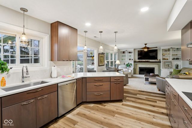 11023 Eaton Court, Fishers, IN 46038