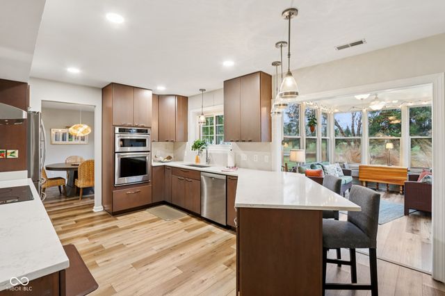 11023 Eaton Court, Fishers, IN 46038