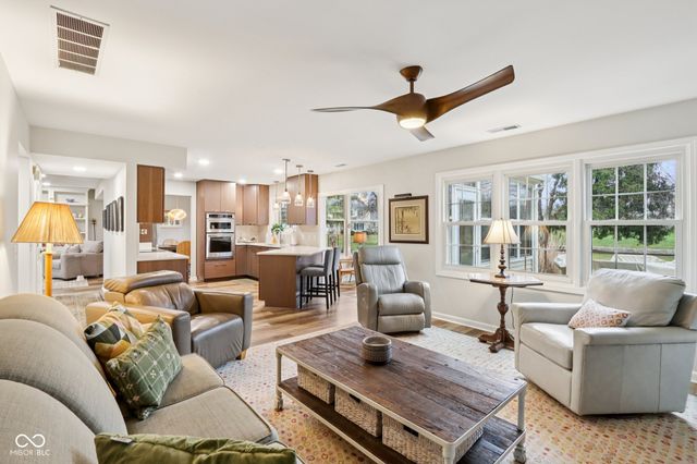 11023 Eaton Court, Fishers, IN 46038