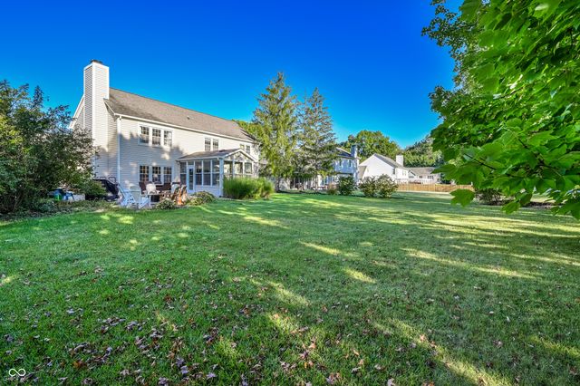 11023 Eaton Court, Fishers, IN 46038