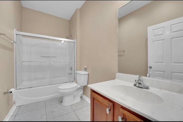 1572 SW Gager Road, Port St Lucie, FL 34953