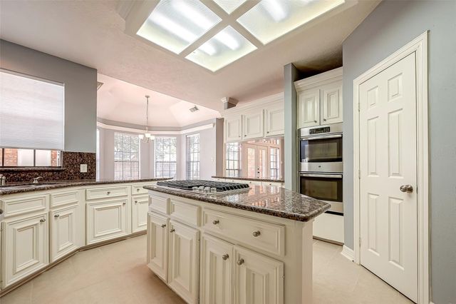 16018 Conners Ace Drive, Spring, TX 77379