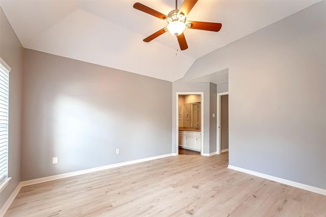 16018 Conners Ace Drive, Spring, TX 77379