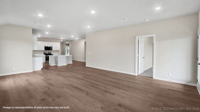 7507 N 154th East Avenue, Owasso, OK 74055