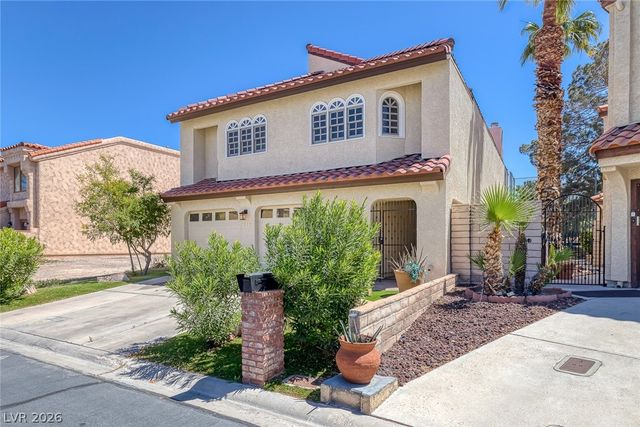 2845 QUEENS COURTYARD Drive, Las Vegas, NV 89109