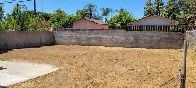 1948 Warren, San Fernando, CA 91340