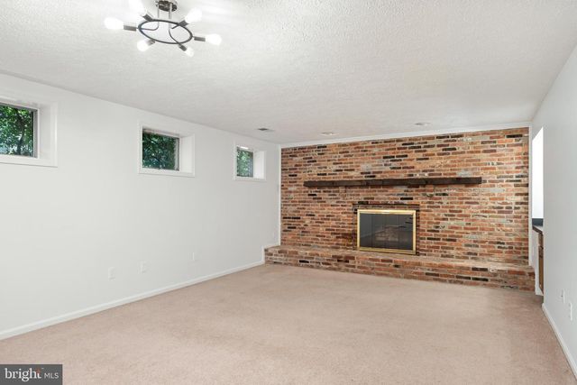 1250 PINE HILL RD, Mclean, VA 22101