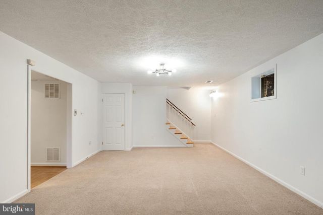 1250 PINE HILL RD, Mclean, VA 22101