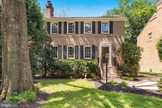 1250 PINE HILL RD, Mclean, VA 22101