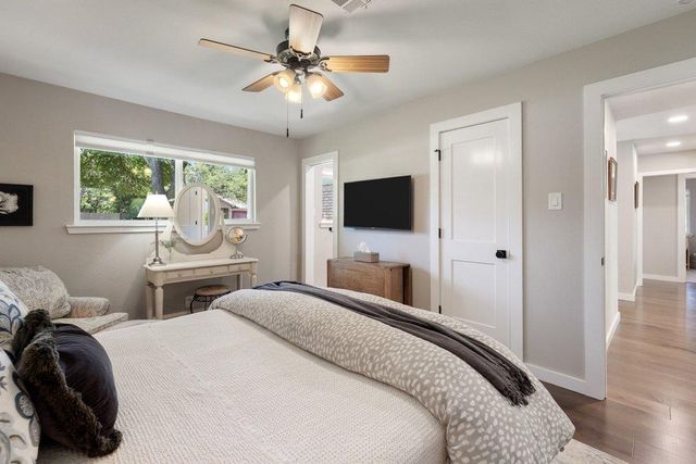 2302 W Riviera DR, Cedar Park, TX 78613