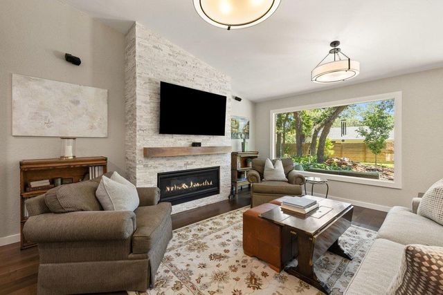 2302 W Riviera DR, Cedar Park, TX 78613