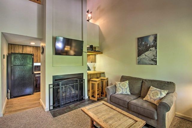 10 Potash Road Unit 3, Lincoln, NH 03251