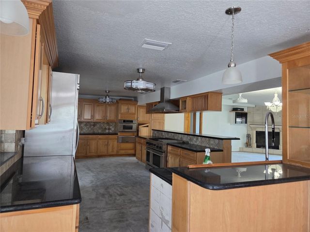 1416 49TH AVENUE NE, St Petersburg, FL 33703