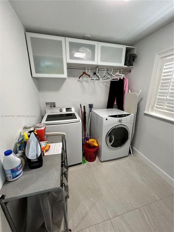 5510 Bayview Dr, Fort Lauderdale, FL 33308