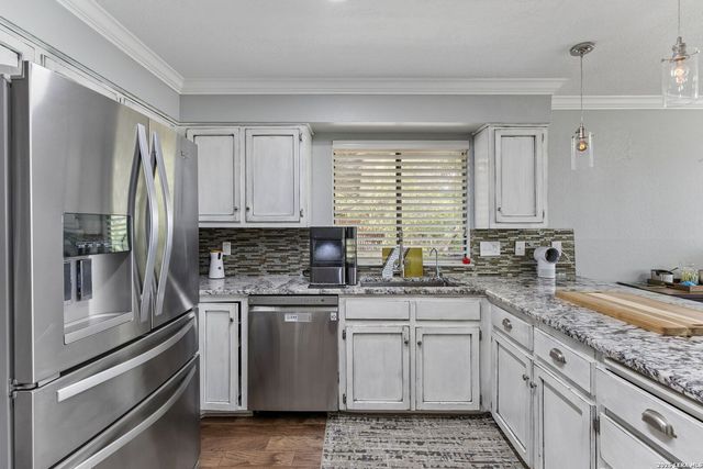 157 Lorne, Canyon Lake, TX 78133