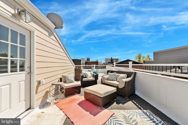 1637-37 FITZWATER ST, Philadelphia, PA 19146