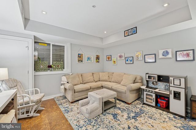 1637-37 FITZWATER ST, Philadelphia, PA 19146