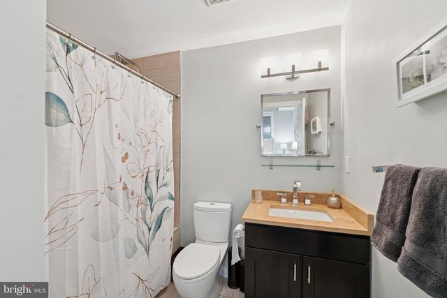 1637-37 FITZWATER ST, Philadelphia, PA 19146