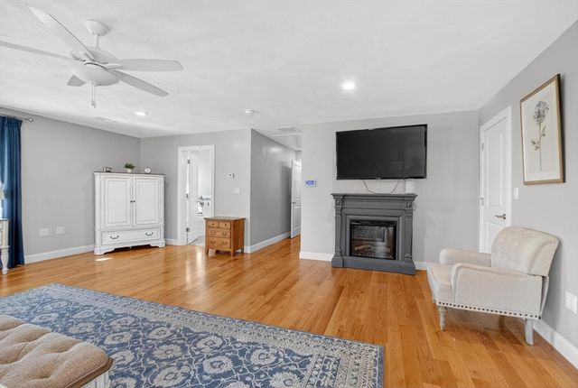 238 Catamount Road, Tewksbury, MA 01876