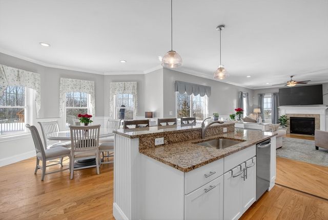 238 Catamount Road, Tewksbury, MA 01876