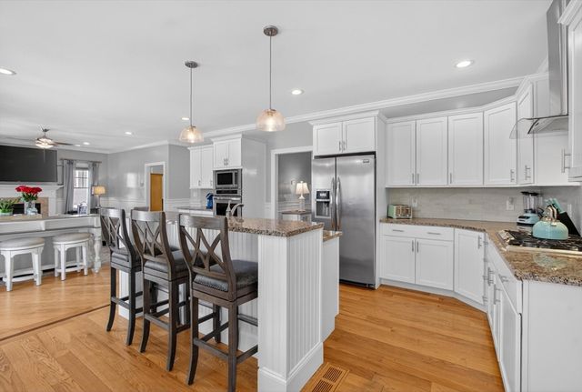 238 Catamount Road, Tewksbury, MA 01876