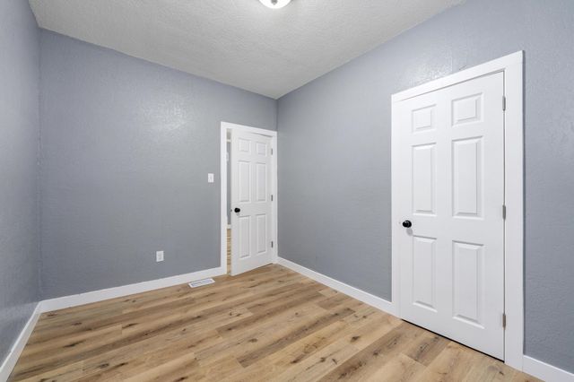 407 & 405 N Lincoln, Belle Plaine, KS 67013