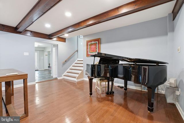 1040 HARVARD DR, Yardley, PA 19067