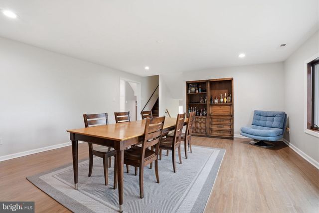 1040 HARVARD DR, Yardley, PA 19067