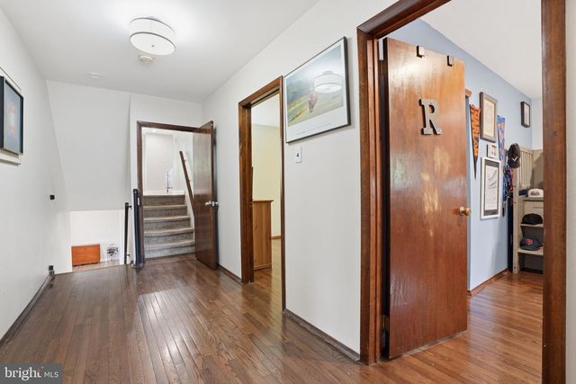 1040 HARVARD DR, Yardley, PA 19067