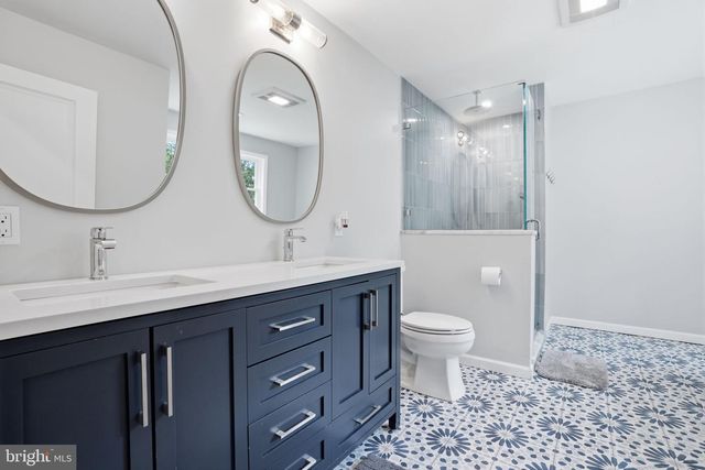 1040 HARVARD DR, Yardley, PA 19067