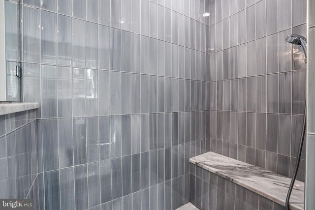 1040 HARVARD DR, Yardley, PA 19067