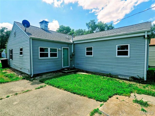 1401 Maiden Lane, Belleville, IL 62220