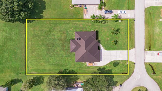 2322 SW 2nd Ct, Okeechobee, FL 34974