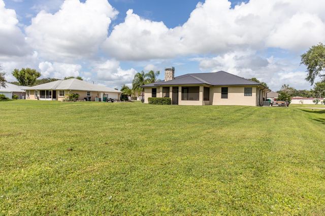 2322 SW 2nd Ct, Okeechobee, FL 34974