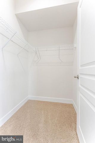 5829 AMANDA ROSE LN, Woodbridge, VA 22193