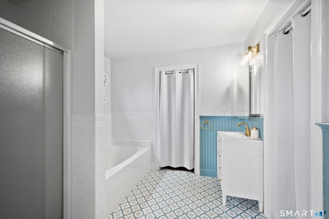 44 Cricket Lane, Fairfield, CT 06825