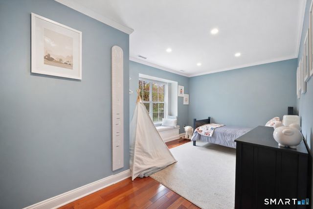 44 Cricket Lane, Fairfield, CT 06825