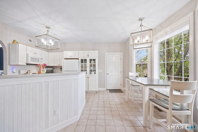 44 Cricket Lane, Fairfield, CT 06825