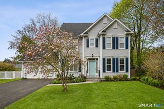 44 Cricket Lane, Fairfield, CT 06825