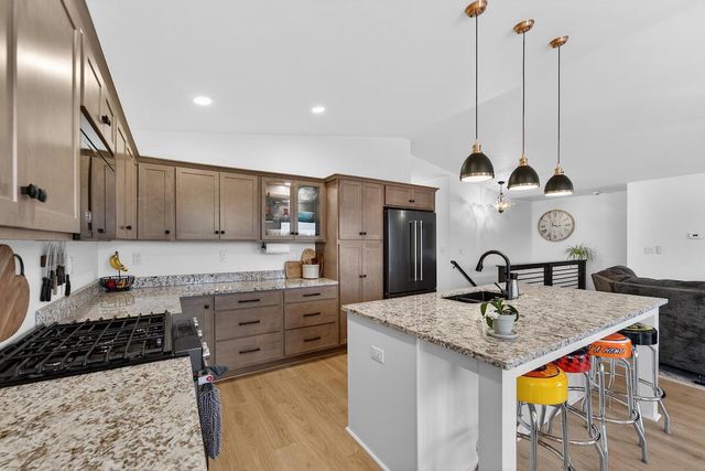 555 Lake Breeze LANE, Random Lake, WI 53075