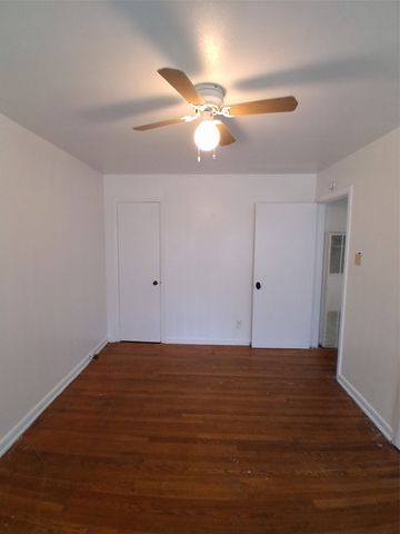 3019 Avon Street 3021, Dallas, TX 75211