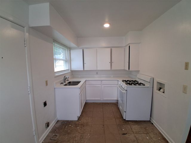 3019 Avon Street 3021, Dallas, TX 75211